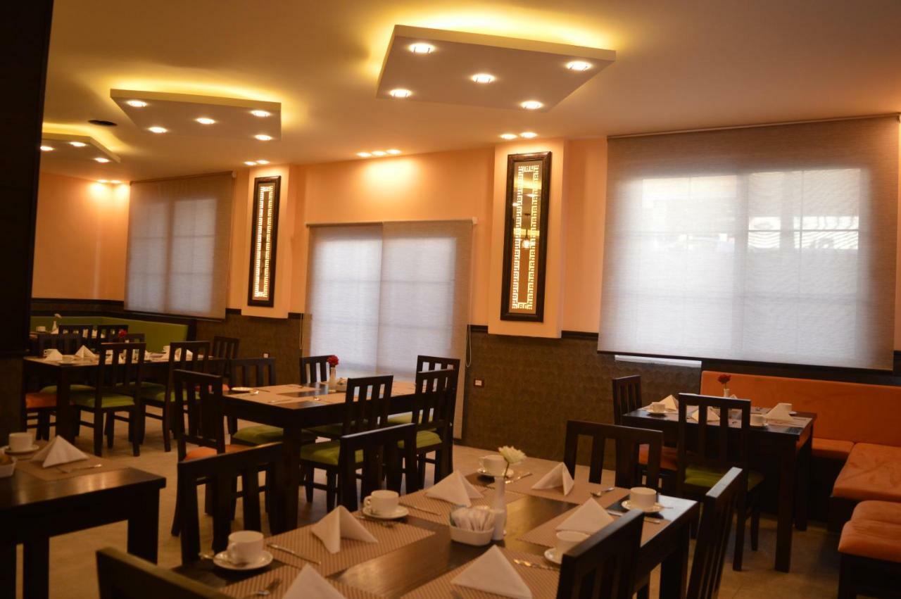 Tilal Almadina Hotel&Suites Amman Bagian luar foto